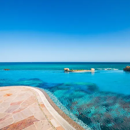 Villa La Valencia Beach Resort & Spa Los Cabos